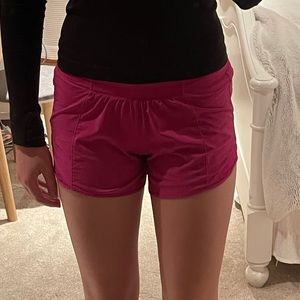 Raspberry Hotty Hot shorts low rise size 0